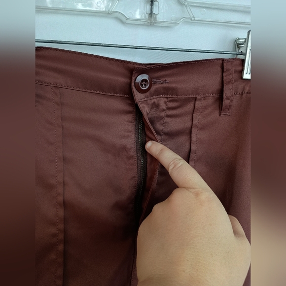 2/$30 CELEBRITY PINK Winter Fall Chocolate Satin Wide Leg Cargo Pants (#1,516) - Picture 7 of 13